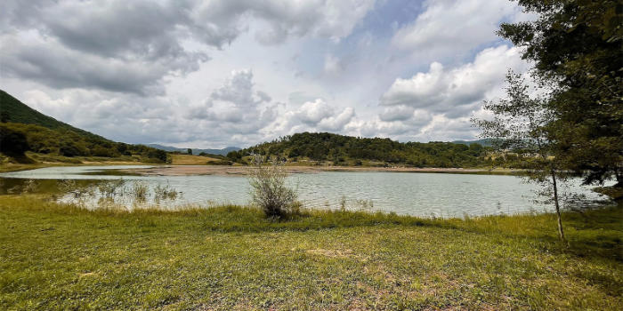 Lago di Canterno